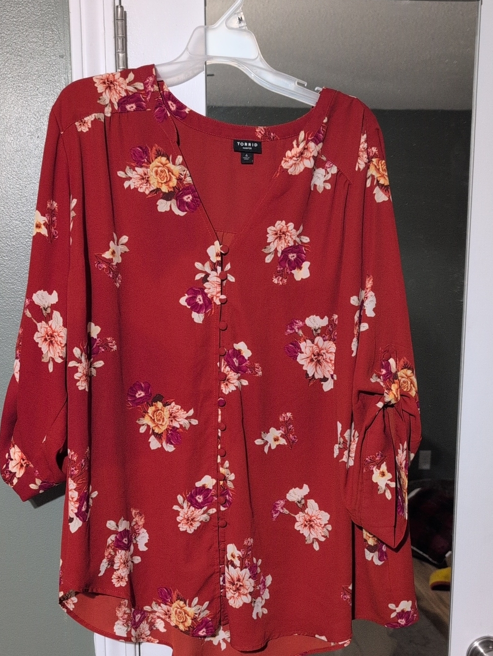 torrid Rust Red Floral V-Neck Button Blouse